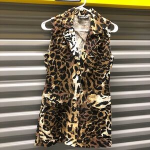 Y2K vintage Leopard print vest with button-up front and pockets